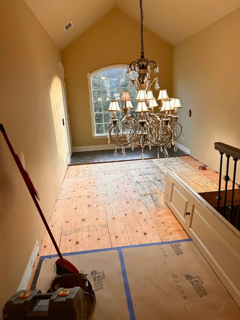 Office over the foyer — floors up